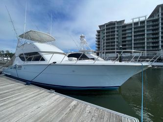 50' Hatteras 2000 Yacht For Sale